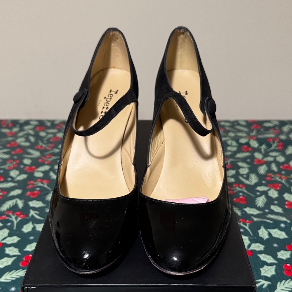 Repetto Black Patent Leather and Suede Mary Jane Heels